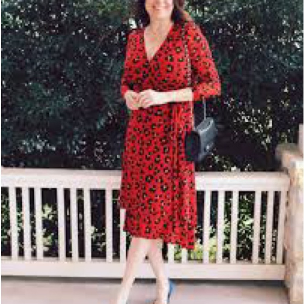 Cabi Siren Wrap Dress - Picture 4 of 8